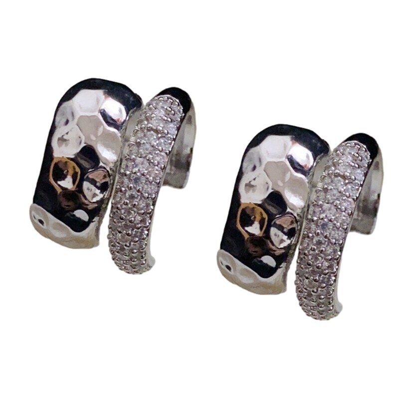 Unique Double-Layer Zircon Ear Cuff with No Piercing Design and Inlay Detail