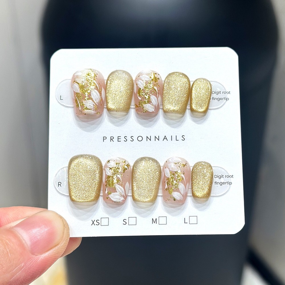 Handmade Gold Shimmer Flowers False Nail Short Coffin Press on Nail Nail Art