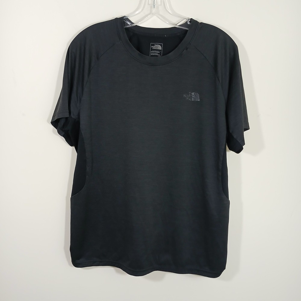 North Face Men's FlashDry Performance T-Shirt Black Large Athletic Workout Top