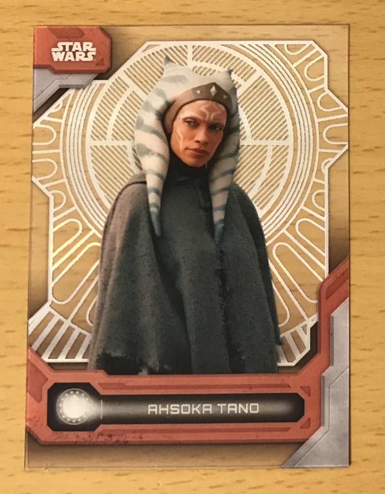 2024 Topps Star Wars High Tek Base Throne Room Ahsoka Tano #5 The Mandalorian