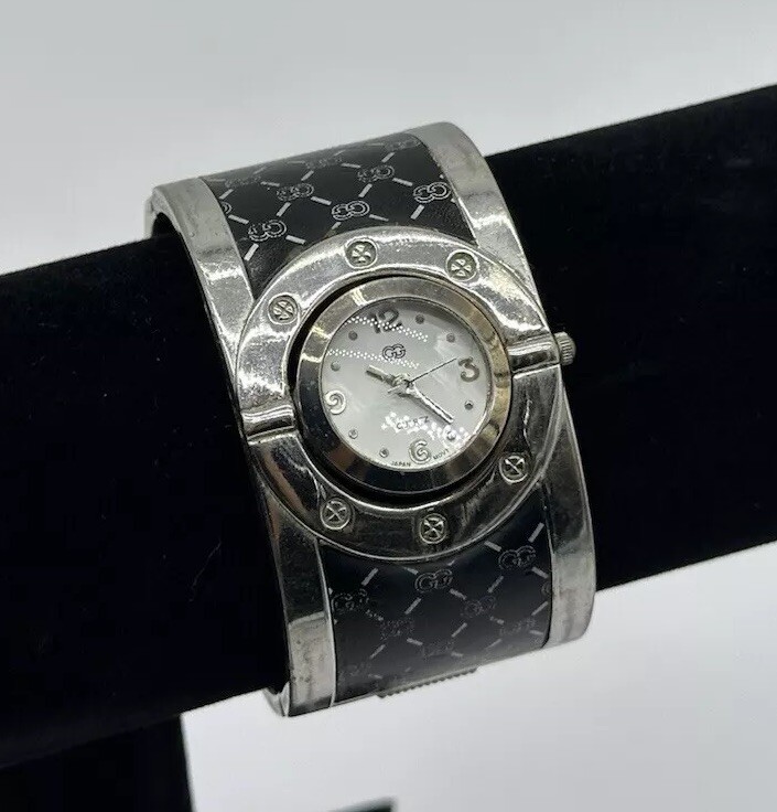 Gucci Twirl Watch Bracelet in Leather and Stainless Steel Vintage Estate Find