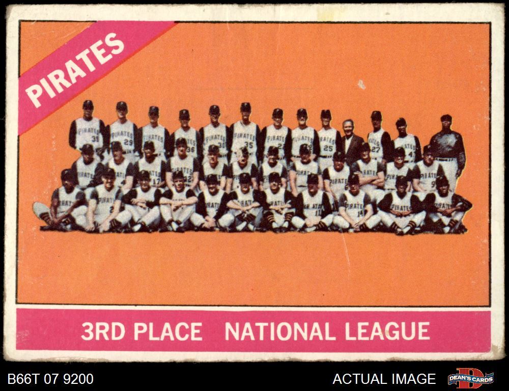1966 Topps #404 Pirates Team No Dot RARE VARIATION 1 - POOR