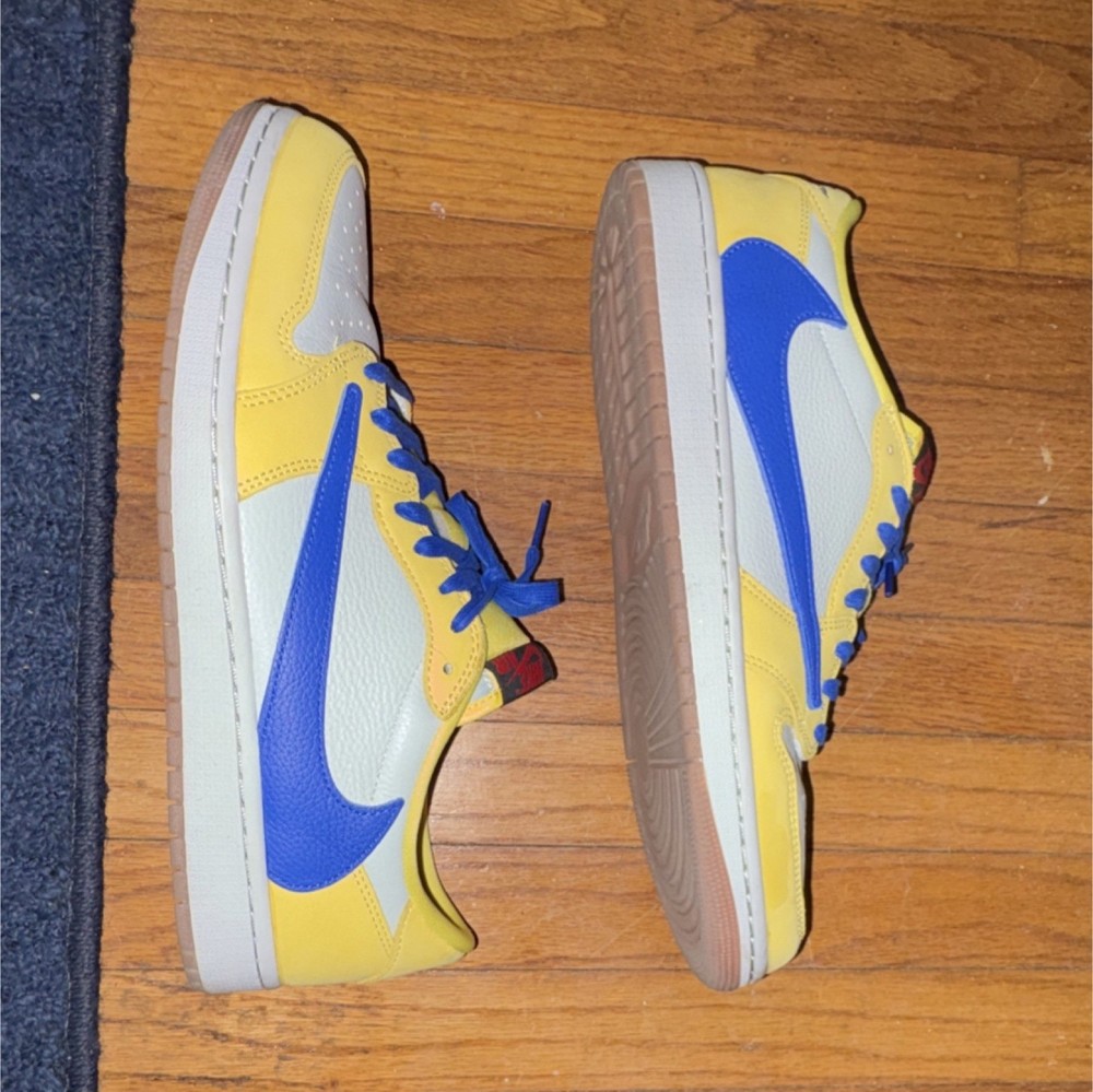 Jordan Travis Scott Air Jordan 1 Low Canary