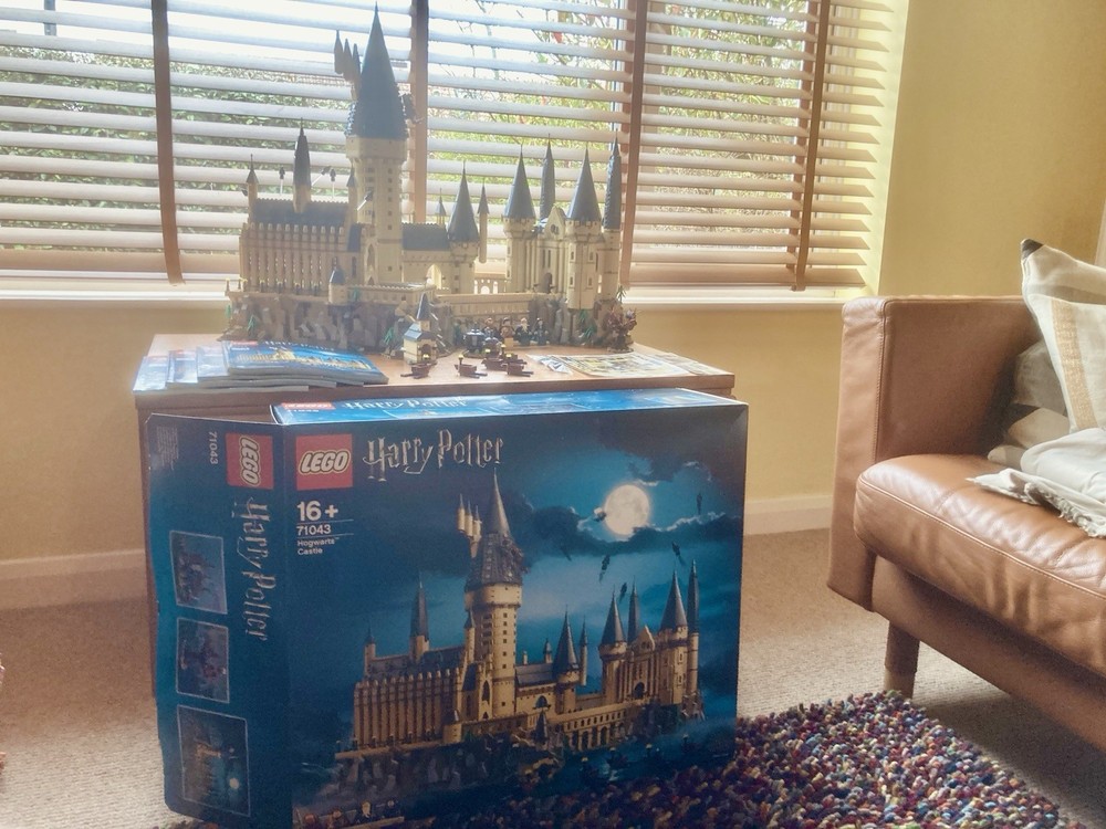 LEGO Hogwarts Castle 71043 Excellent Condition 100% Complete With box !!!