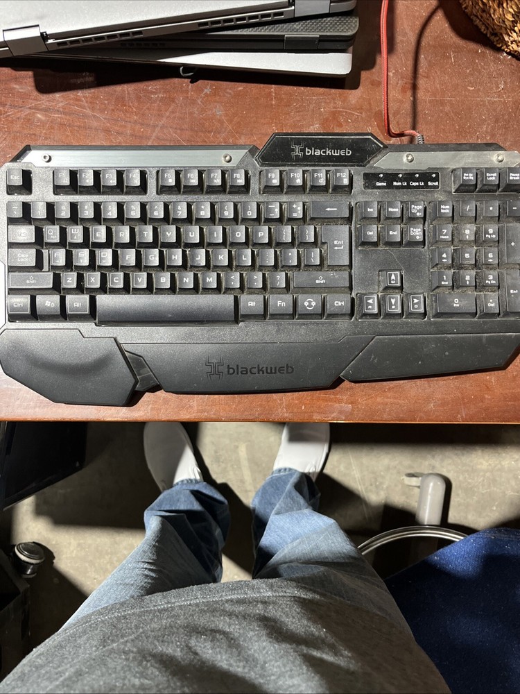 Sleek Blackweb Keyboard for Enhanced Typing and Productivity