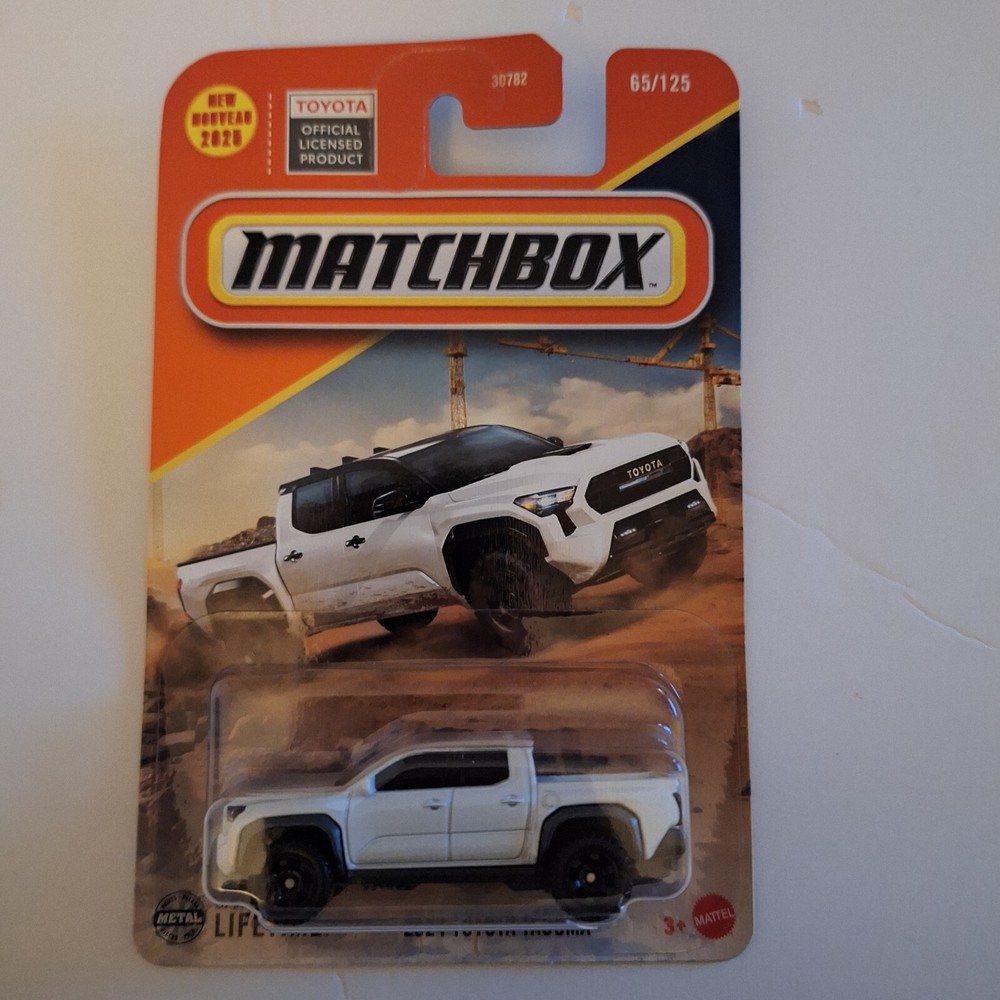 2025 Matchbox 2024 Toyota Tacoma *NEW*