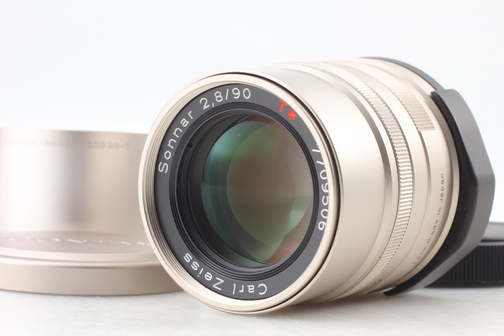 Mint Contax Carl Zeiss Sonnar T 90mm f2.8 Lens w Hood for G1 G2 Japan