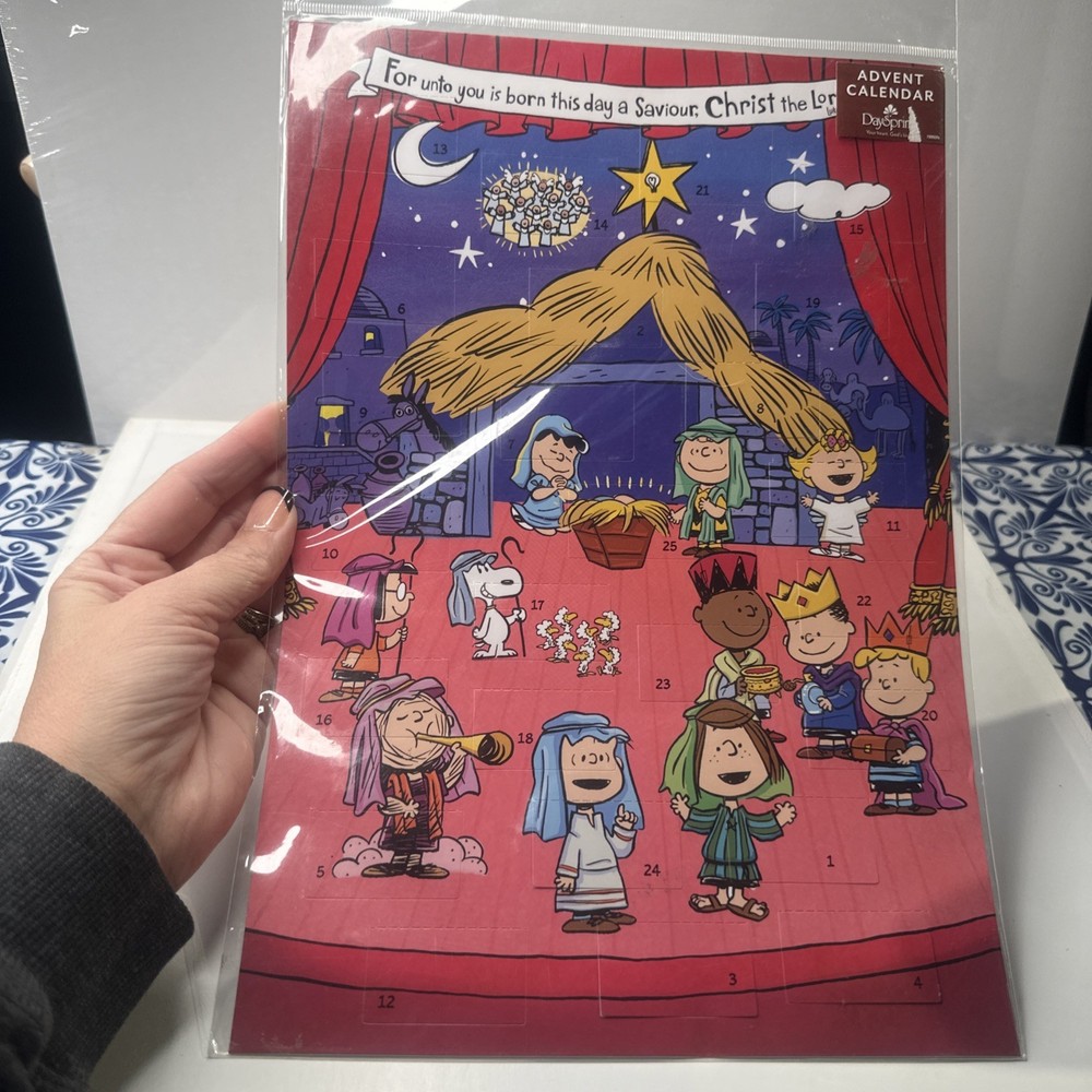 NEW Sealed Peanuts/Snoopy ADVENT CALENDAR DaySpring Hallmark Nativity Scene
