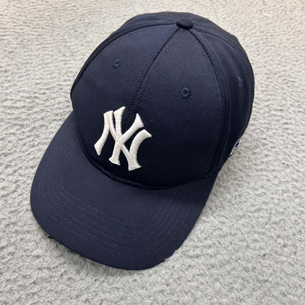 New York Yankees Hat Cap Men One Size Strapback