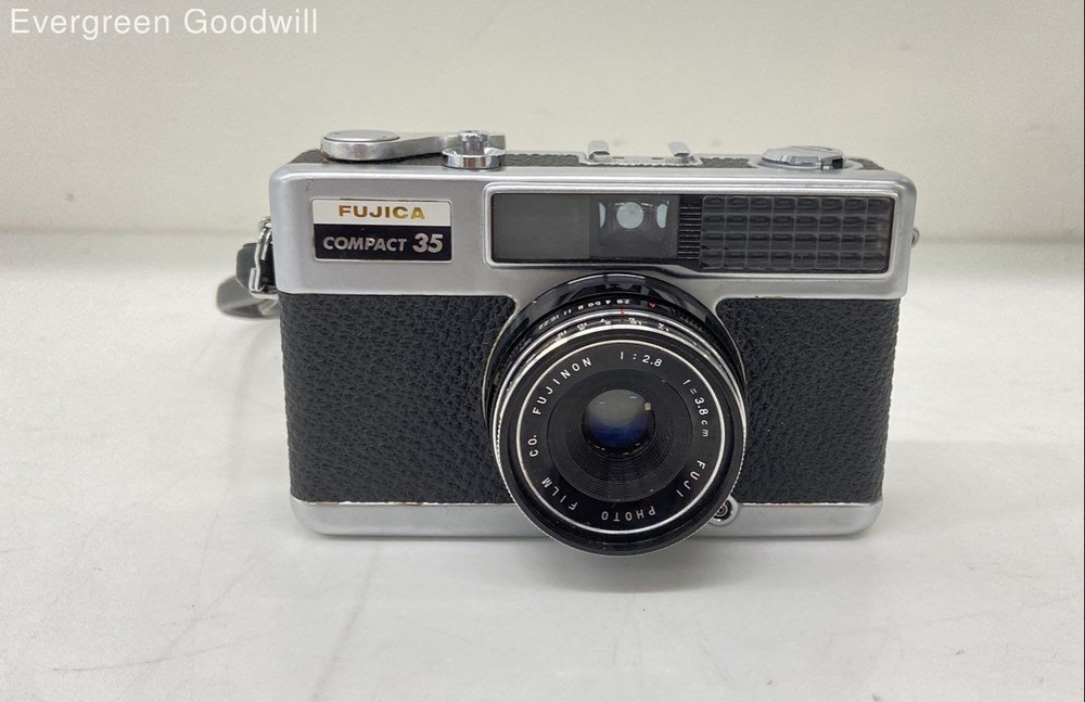 Fujica Compact 35 Vintage Film Camera