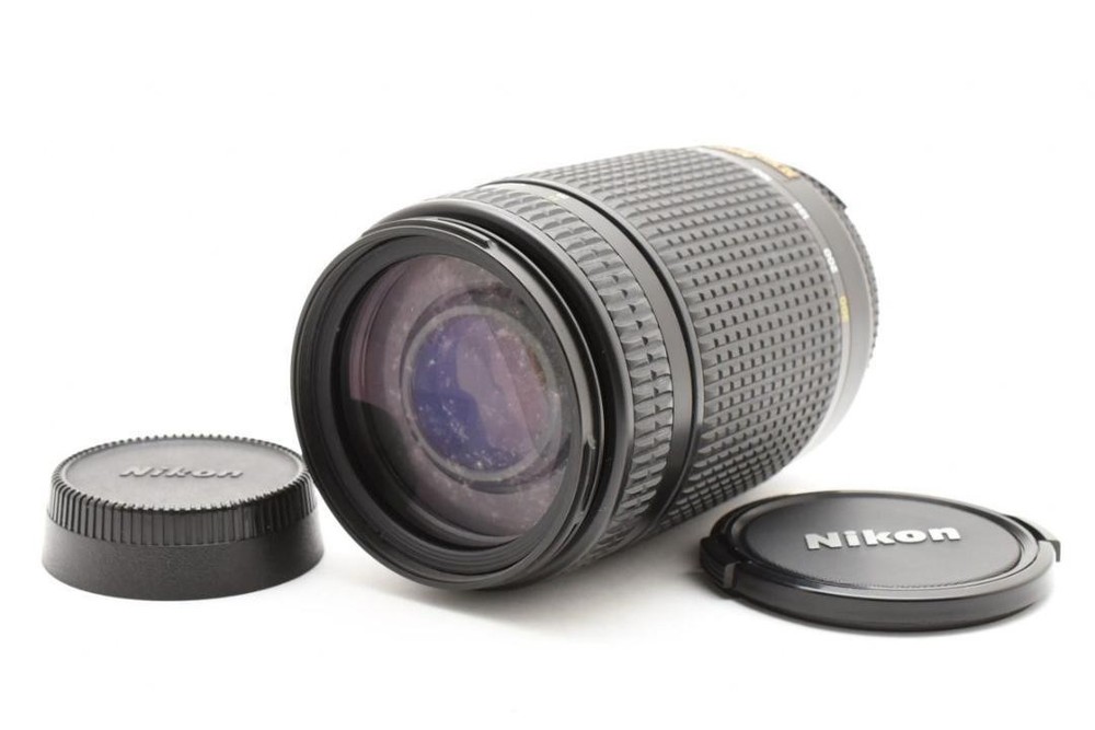 Nikon AF NIKKOR 70-300mm F4-5.6 D ED Zoom Lens with Caps, Used in Good Condition