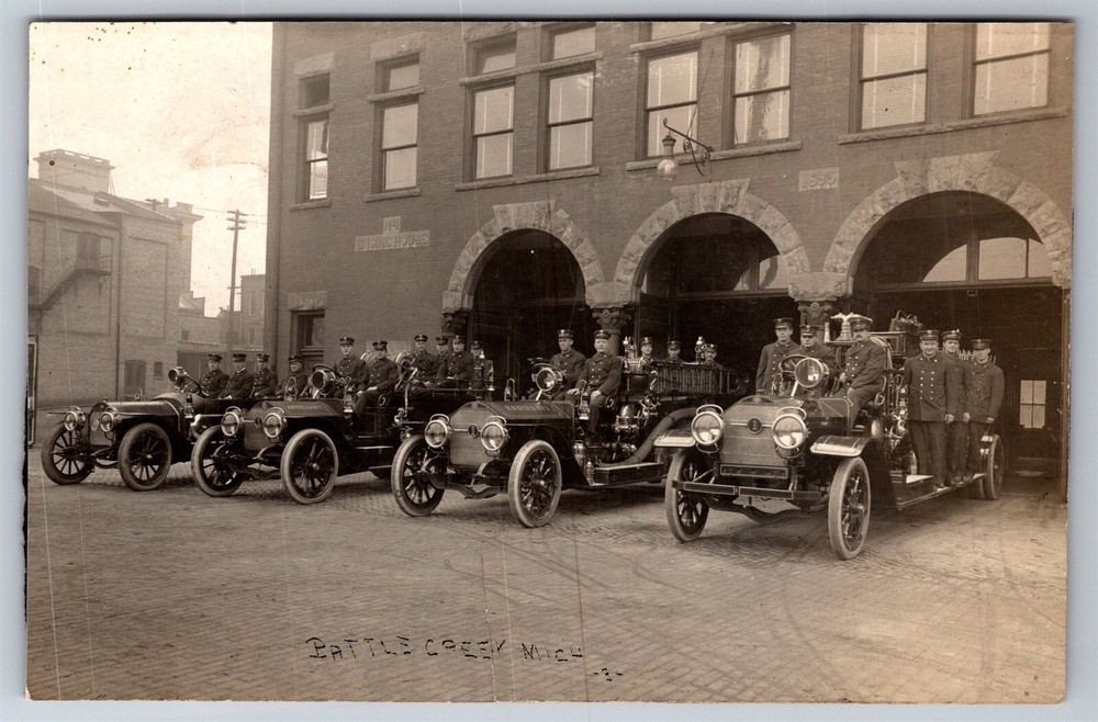 RPPC Fire Engines Group Photo Battle Creek MI Fire Dept C1910s Postcard V8