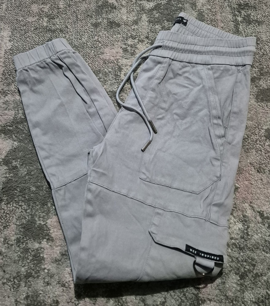 Stylish Bee Inspired Grey Cargo Pants in 28S Slim Fit  
