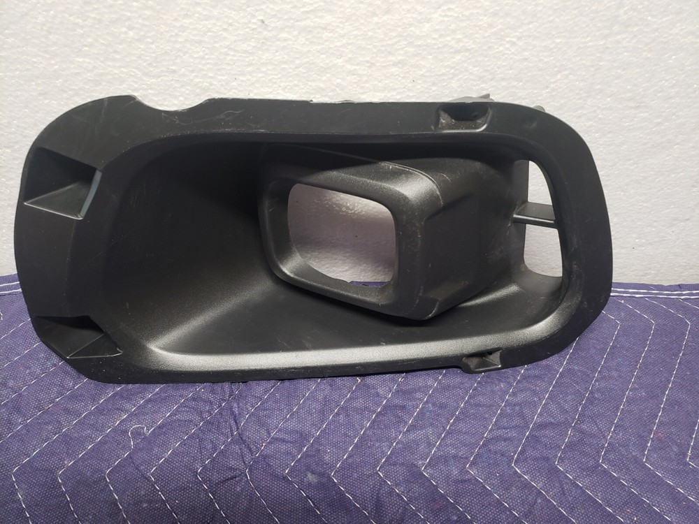 2019-2021 FORD RANGER Right Front Fog Light Bezel OEM