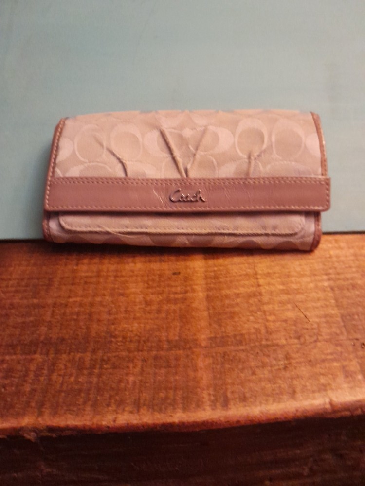 Coach Signature SOHO Wallet Jacquard & Leather Pleated Slim 7.5