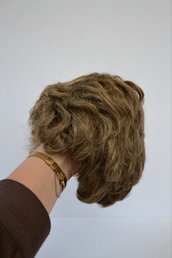 Paula Young WhisperLite Colleen Wig Color 10/26 Golden Blonde Mix w/ Box