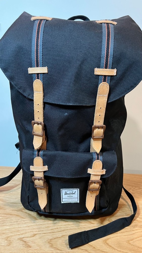 Starbucks Reserve x Herschel Supply Co 2019 Limited Edition Retreat Backpack