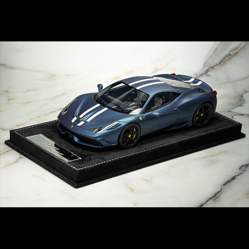 1:18 Ferrari 458 Speciale Diecast Model Car Matt Abu Dhabi Edition