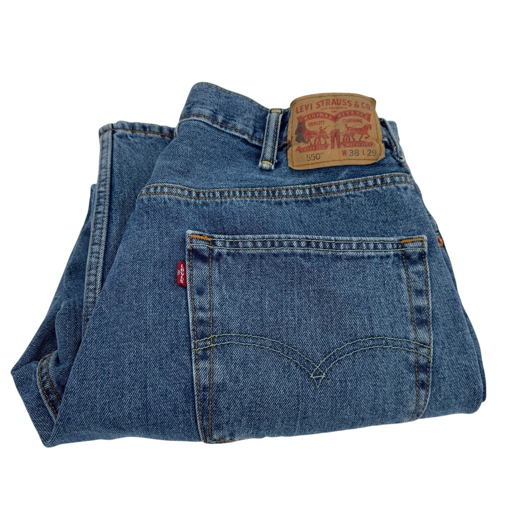 Levi's 550 Jeans Mens 38x29 (37x28 ACTUAL) Relaxed Fit Straight Leg Blue Denim
