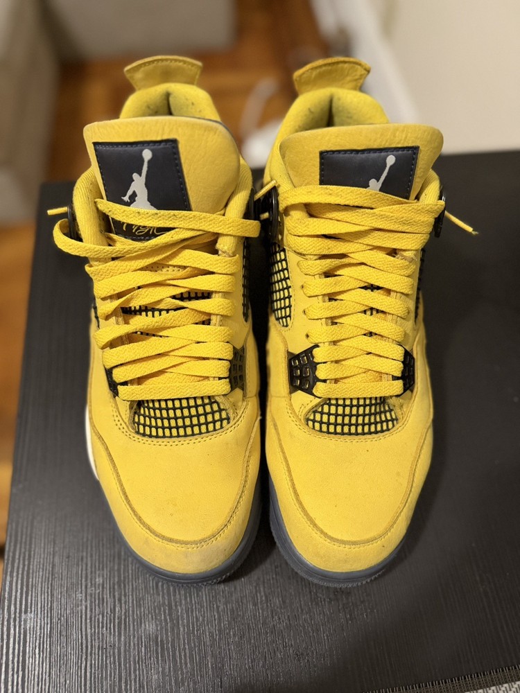 Air Jordan 4 Yellow Thunder Size 10