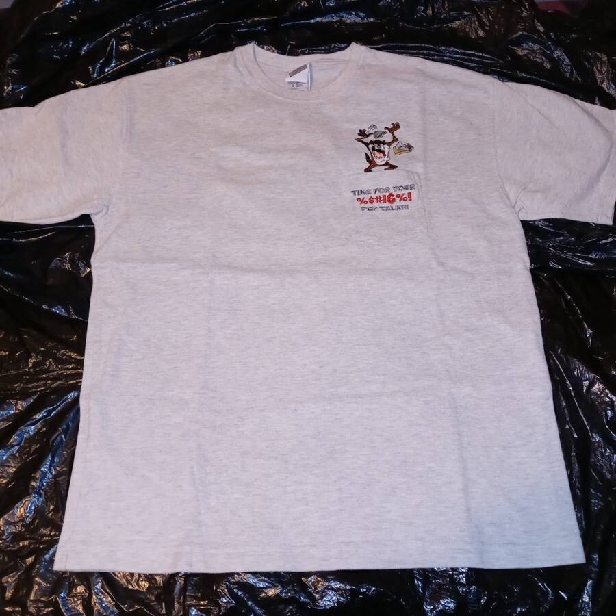 Vintage 90s Looney Tunes Tazmanian Devil Large Pocket T-Shirt  