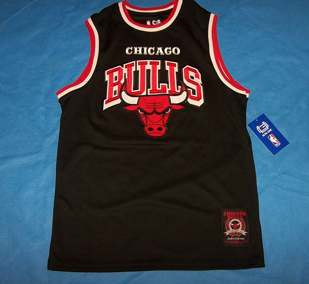 Chicago Bulls Ultra Game Mens Basketball Jersey Size Small NWT