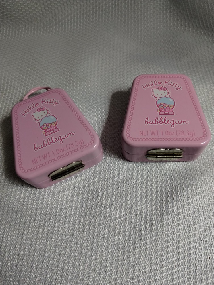 Sanrio Hello Kitty Metal Gumball Miniature Back Pack 2 Pack