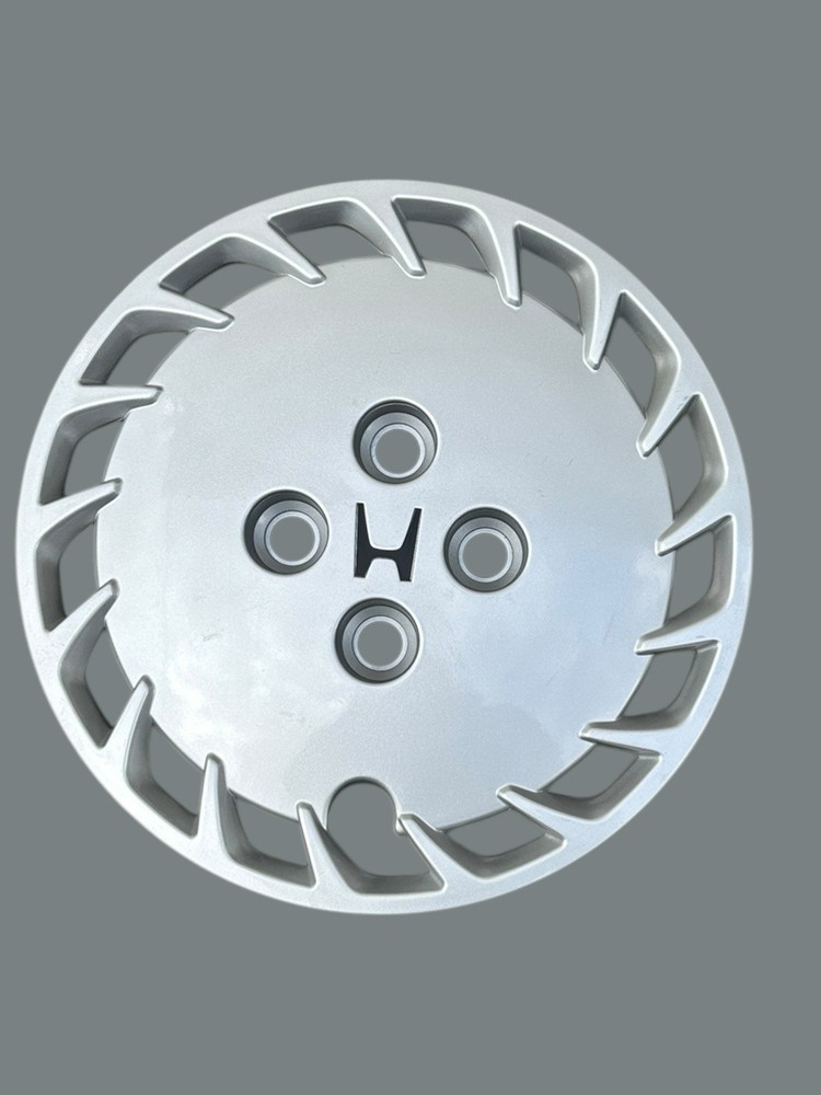 OEM Honda Civic Hubcap Wheel Cover 13” Silver 1994–1996 – Single NEW