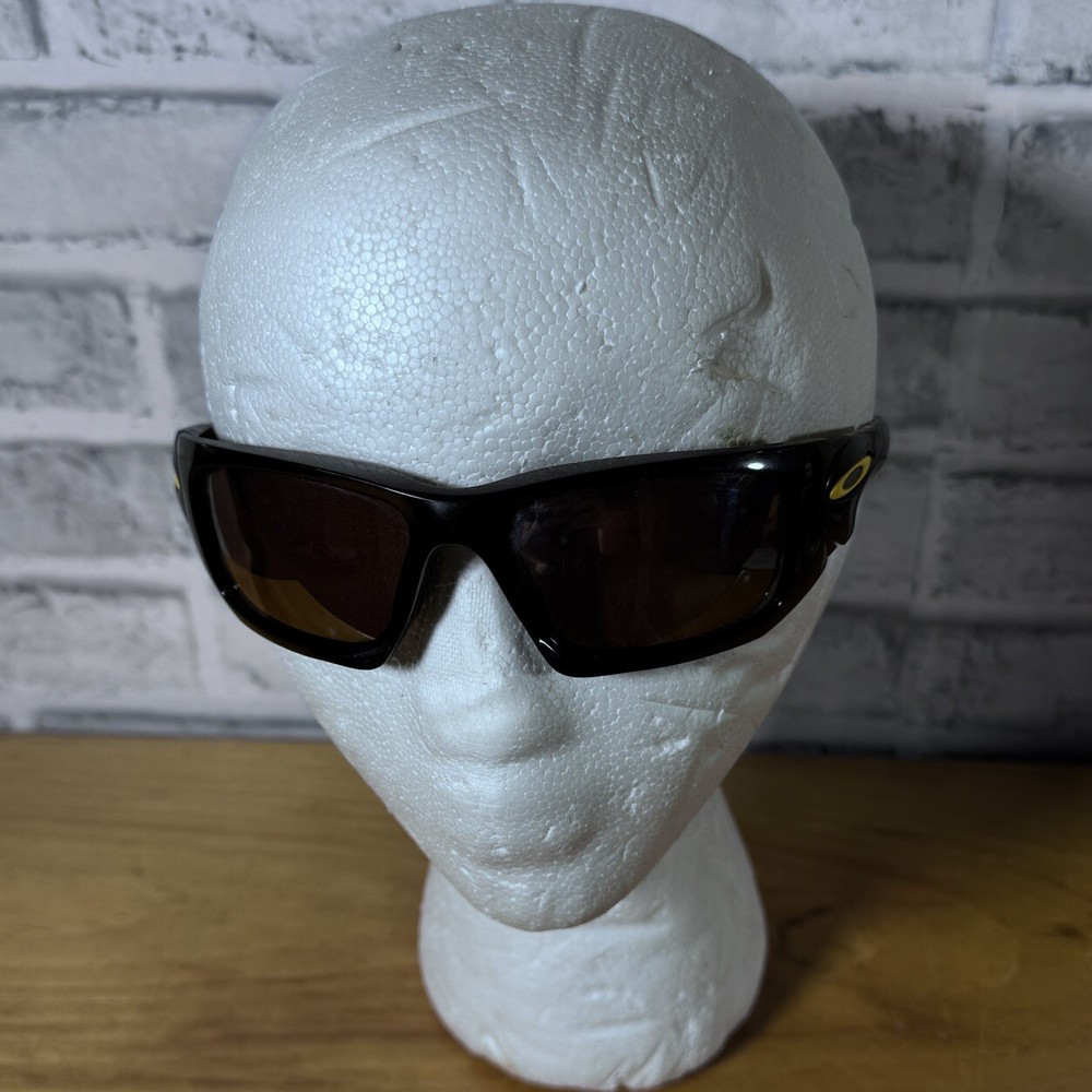 Oakley Livestrong Scalpel Polarized Sunglasses Black Yellow Iridium 009095-13