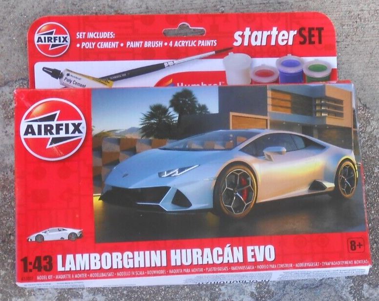 Airfix Starter Set A55007 Lamborghini Huracán EVO Build Your Own Model Kit