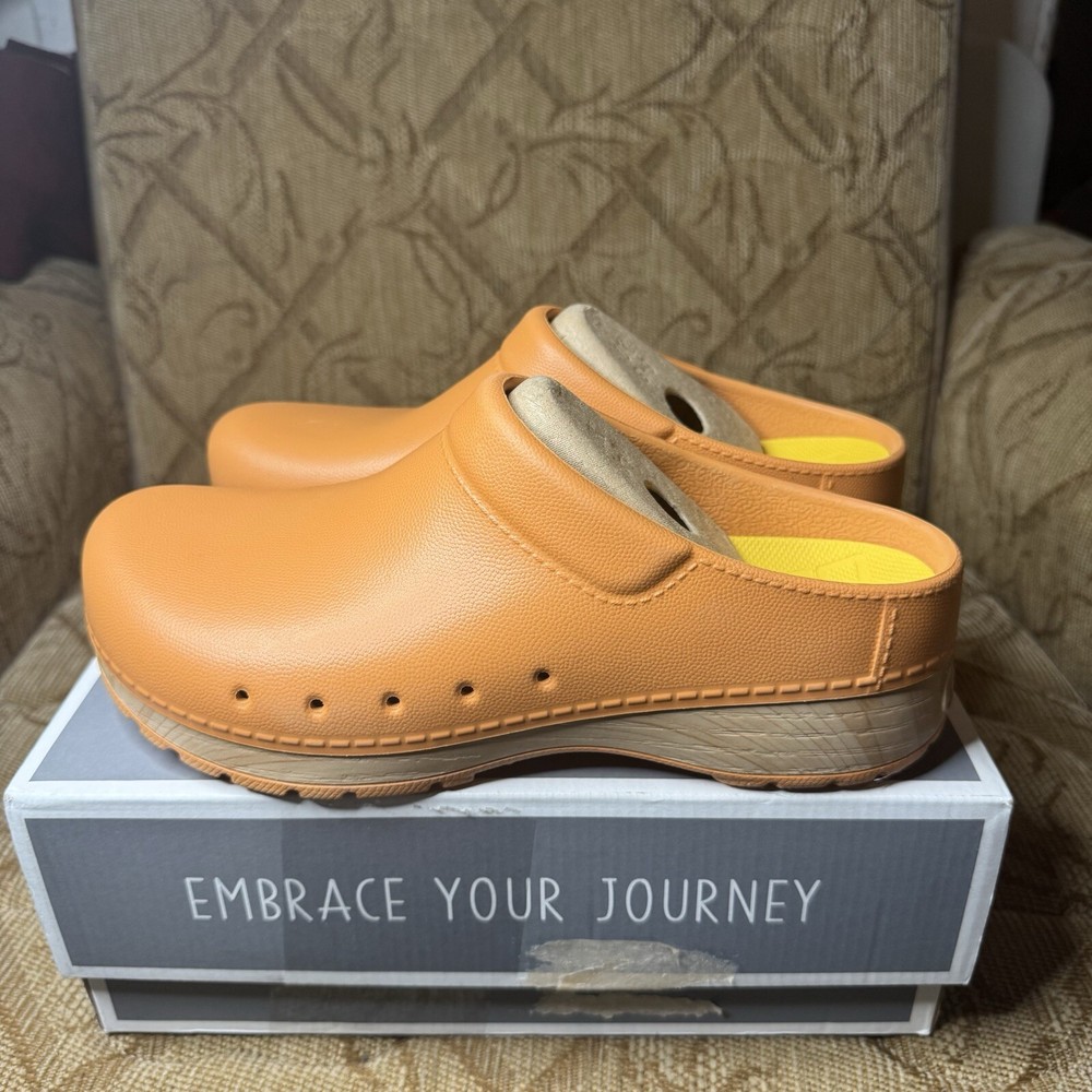 Dansko Size 40 Mango Kane Perforated Comfort Clog Mule Slip-On D17-1