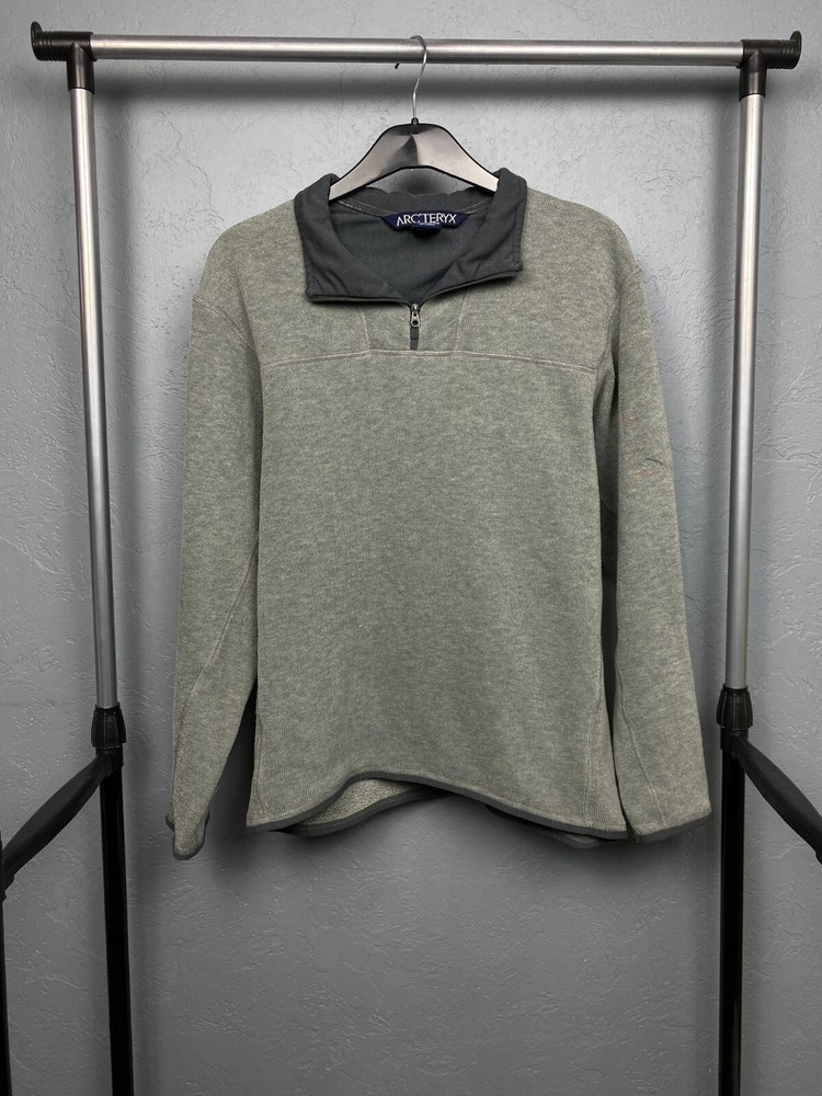 Arc'Teryx Vintage Men’s Quarter Zip Fleece Jacket Size Medium
