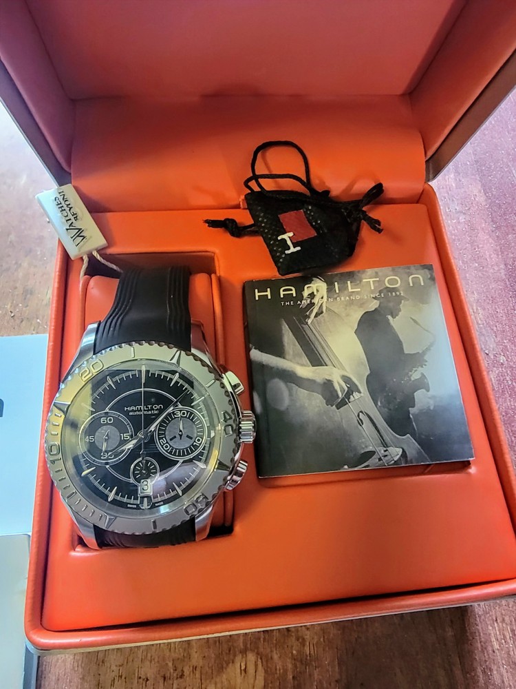 Hamilton Jazzmaster Seaview Chronograph Automatic 44mm H37616331