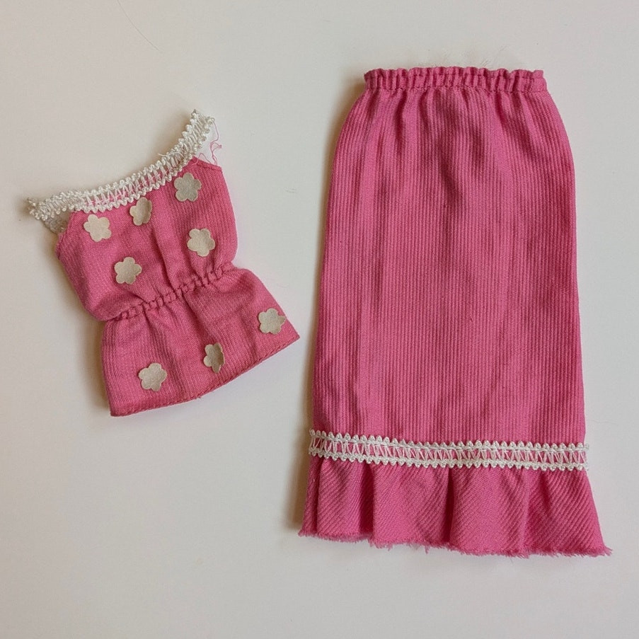 70s Mattel Barbie Pink Floral Skirt & Top Outfit #7747 Vintage Fashion