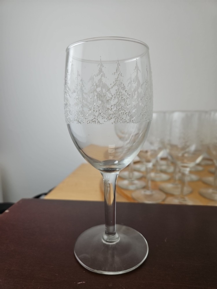 Libbey Frosty Pines 7-inch Water Goblet Glass Set of 24