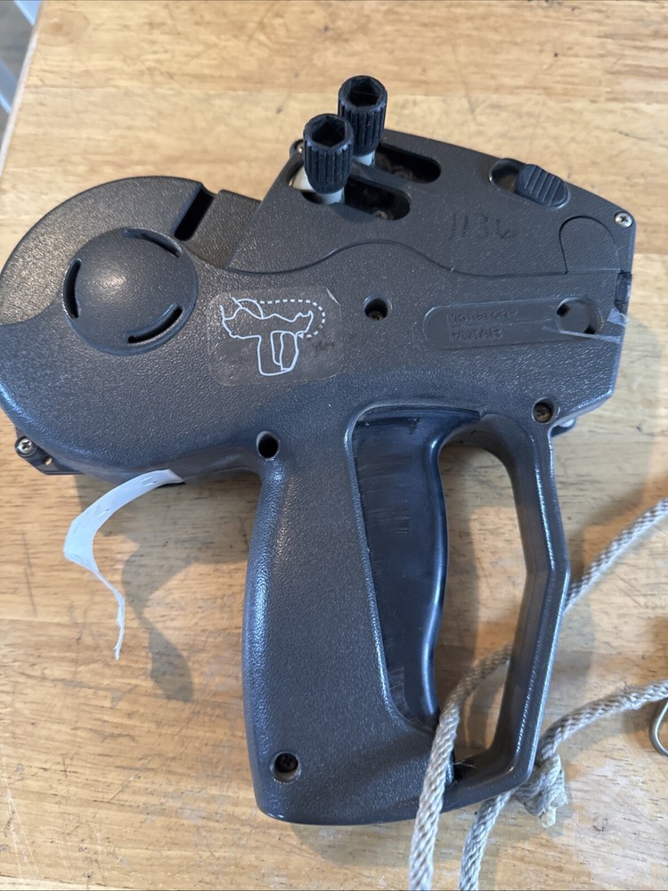 Monach Paxar 1136 Handheld Label Gun with Industrial Stamping