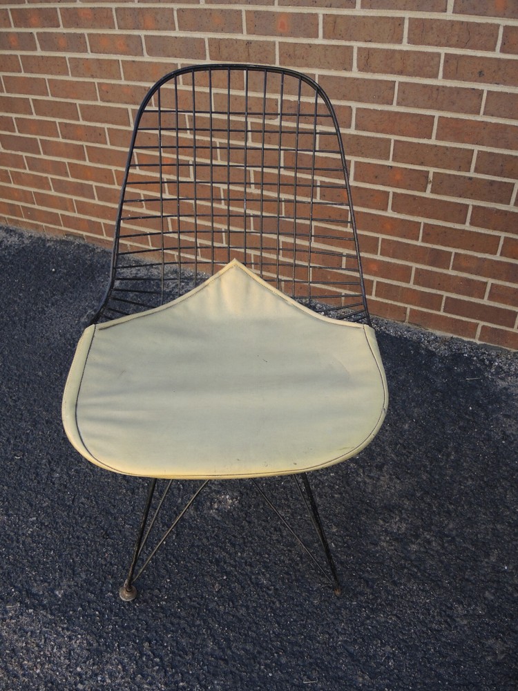 Vintage 1960's Eames Herman Miller DKR-2 Wire Eiffel Bikini Chair Venice CA