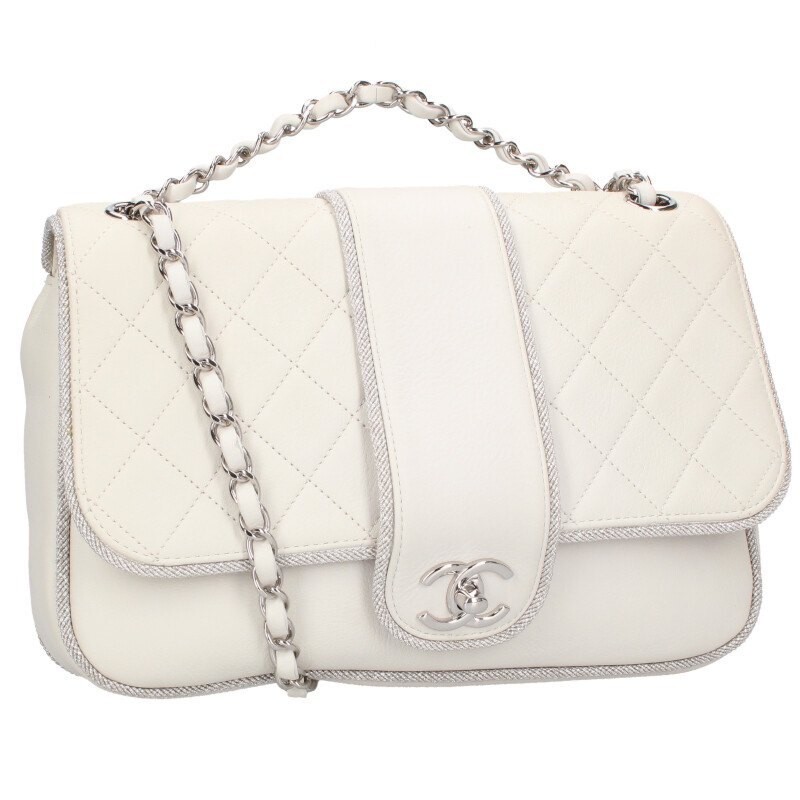 Chanel Lambskin Chain Flap Shoulder Bag in Elementary Chic