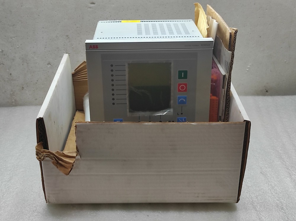 ABB REM543 Machine Protection Terminal REM543CG216AAAA Rev B REM 543