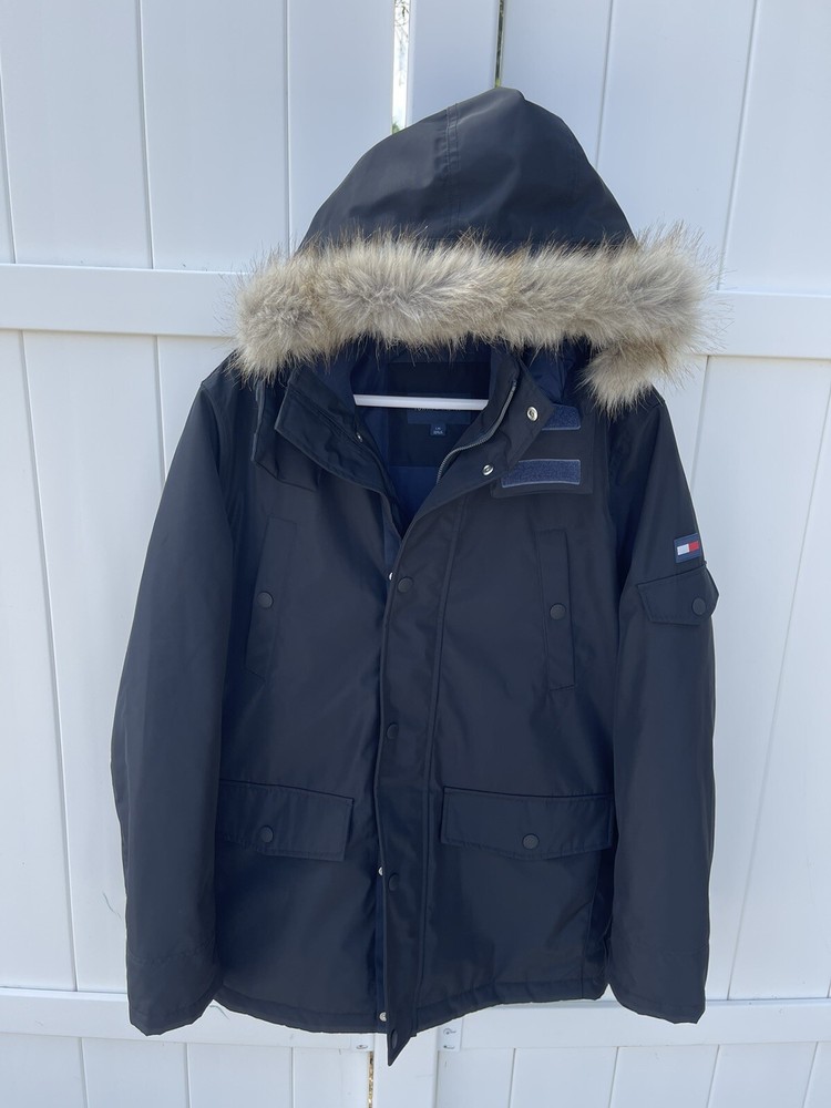 Tommy Hilfiger Mens Faux Fur Hooded Insulated Water-Resistant Parka Jacket