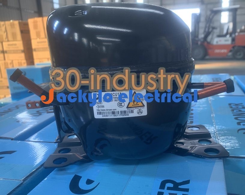 1Pcs New For A220CU1 Freezer compressor R290 220W 220 220V