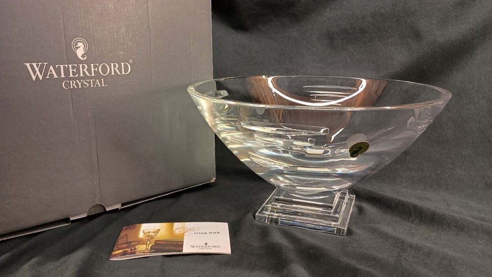 Waterford Crystal Metropolitan 10 Inch Footed Bowl NEW (OPEN BOX)