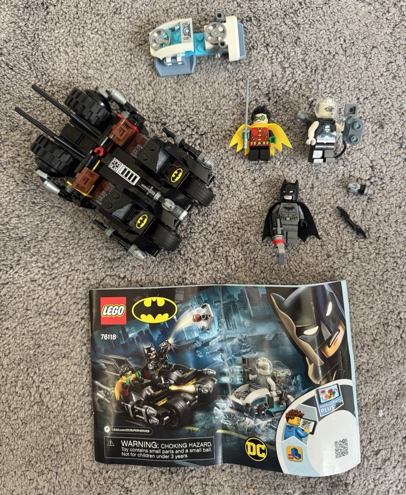 Lego Super Heroes Mr Freeze Batcycle Battle 76118 Complete with Manual Batman