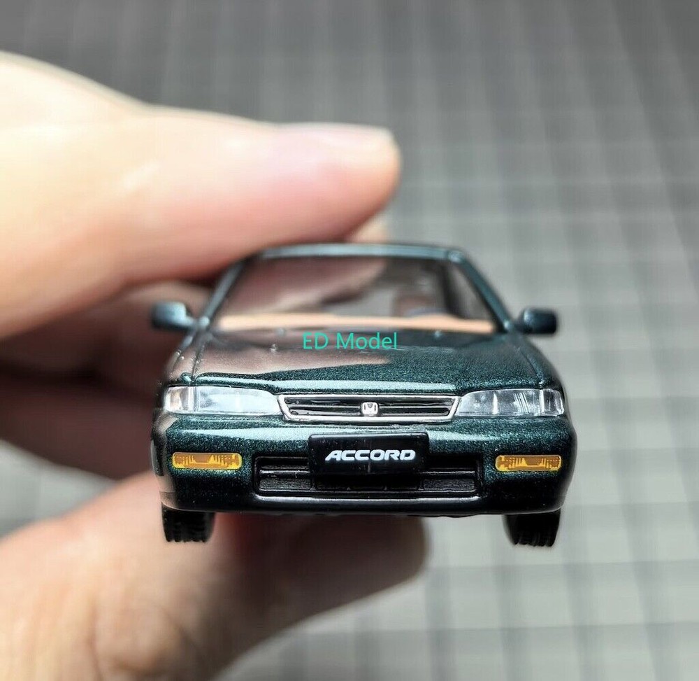 BN XCARTOY 1:64 Green Accord CD5 Sedan Sports Classic Model Diecast Metal Car BN