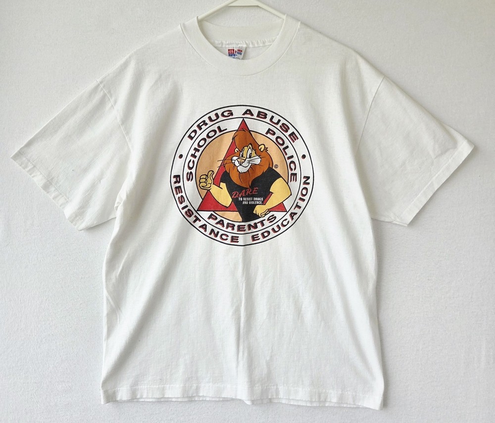 Vintage Dare T-shirt Men Large L White Keeping Kids Off Drugs Lion Retro 90s Y2K