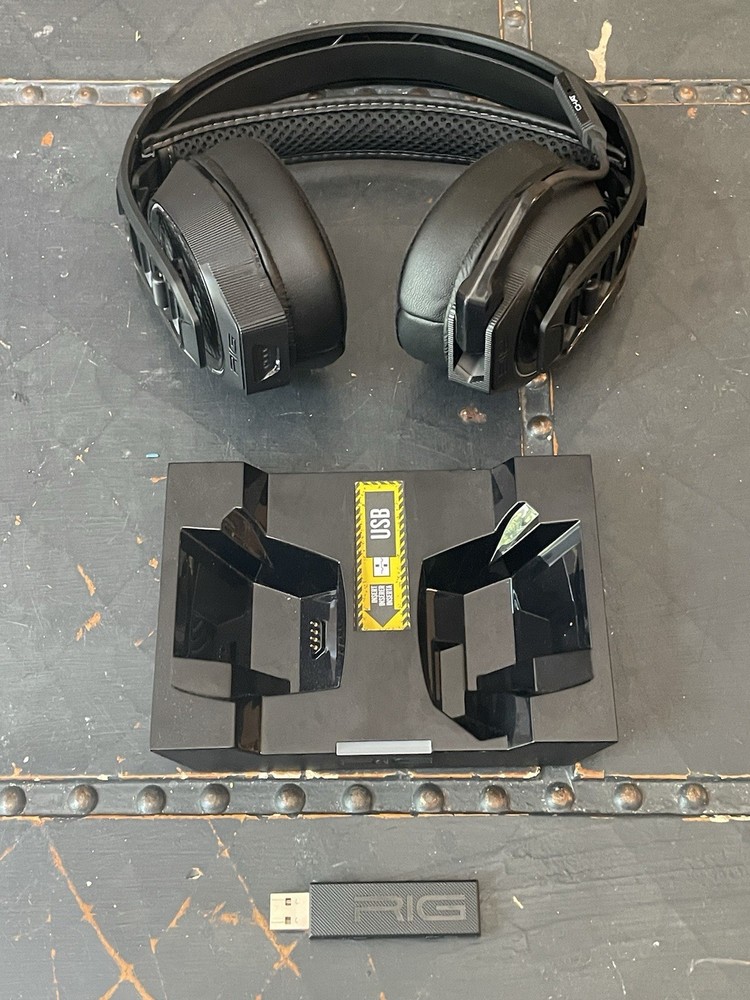 RIG 800 Pro HX Wireless Gaming Headset - Lightly Used - Great Condition