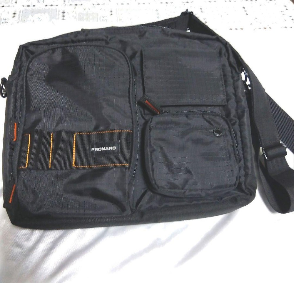 Ace Business Bag (Tablet, Small PC) Storage