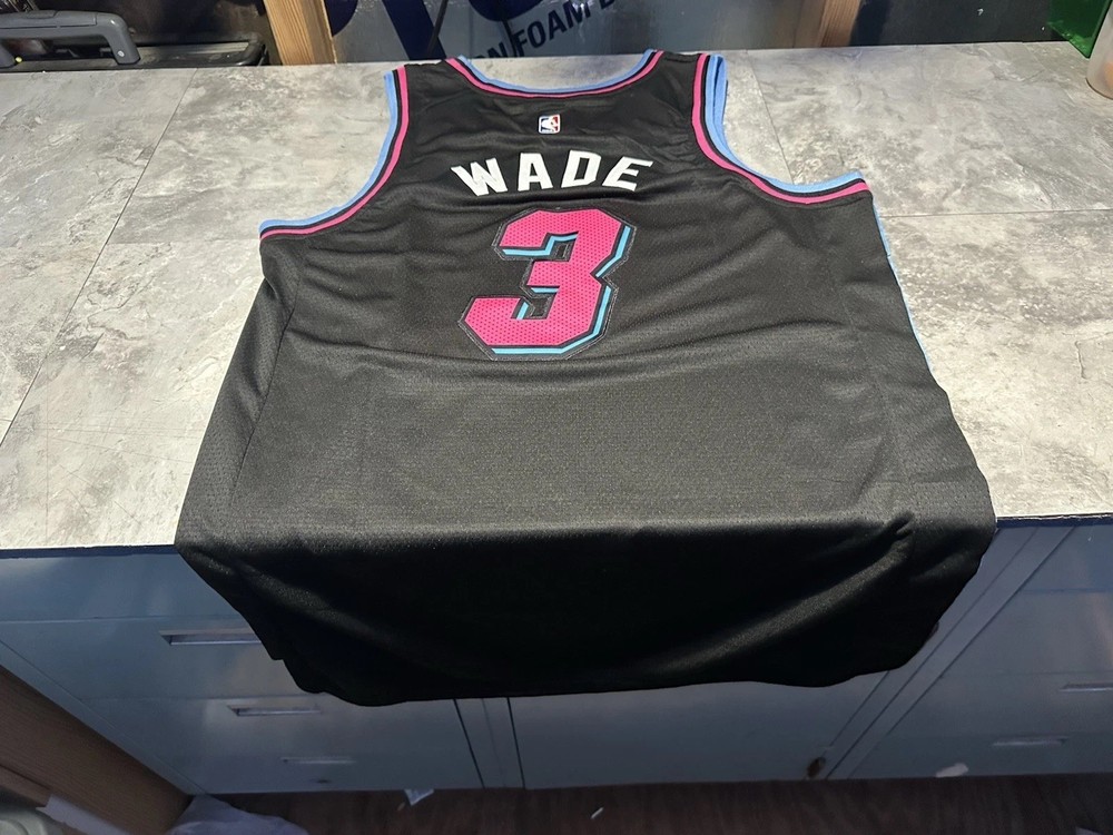 NWT Nike Miami Heat Dwayne Wade Black Miami Vice Swingman Jersey Size 48 Medium