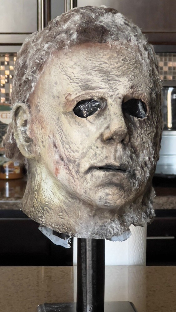 Halloween Ends Michael Myers Mask Rehaul Trick Or Treat Studios - “HERO” VERSION
