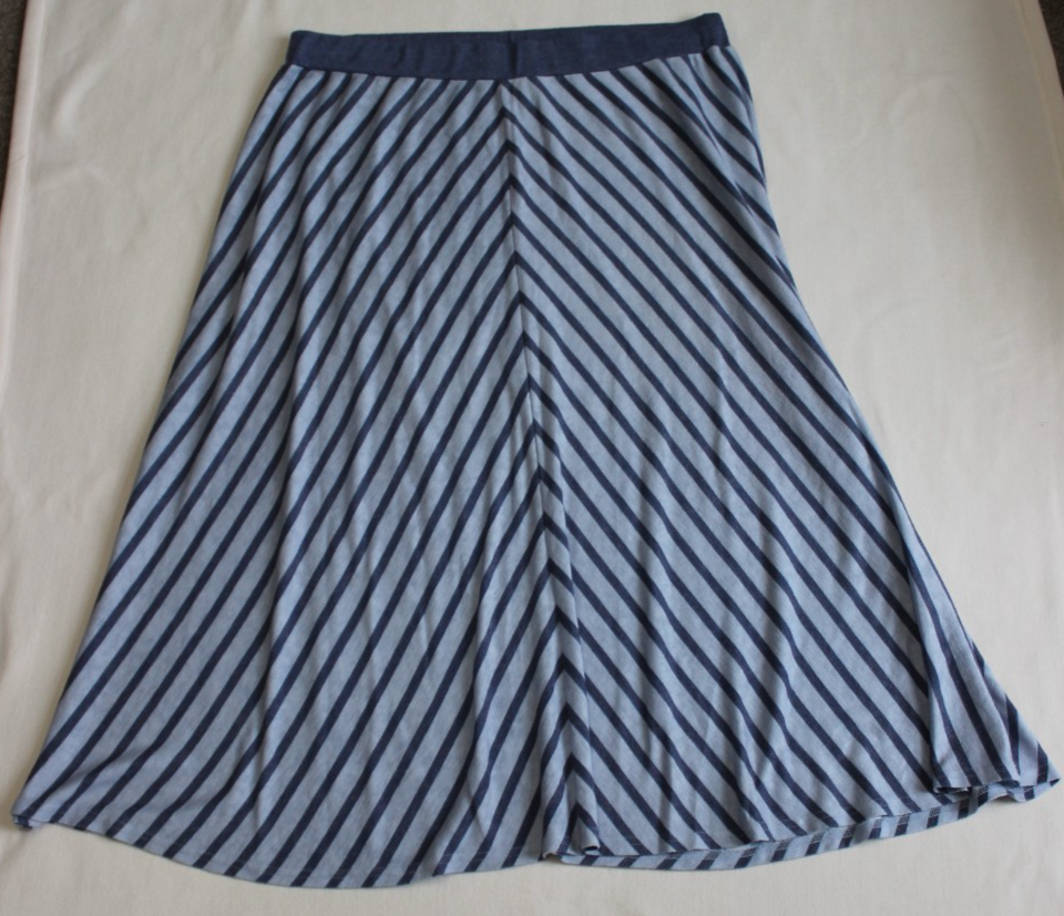 Lane Bryant Women's Pull-On Skirt Size 22/24 Blue Herringbone